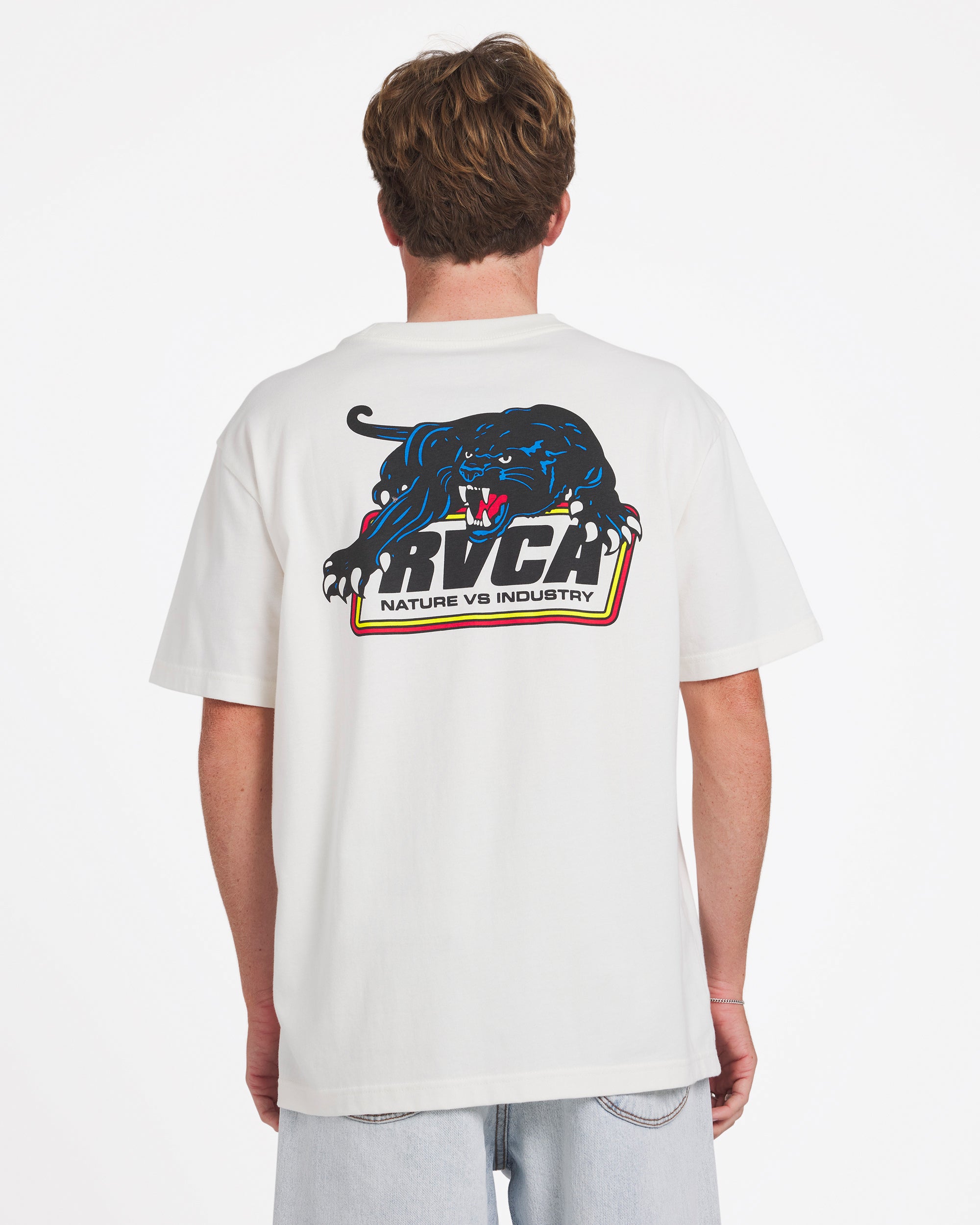 23a353553_rvca_anw_bck1