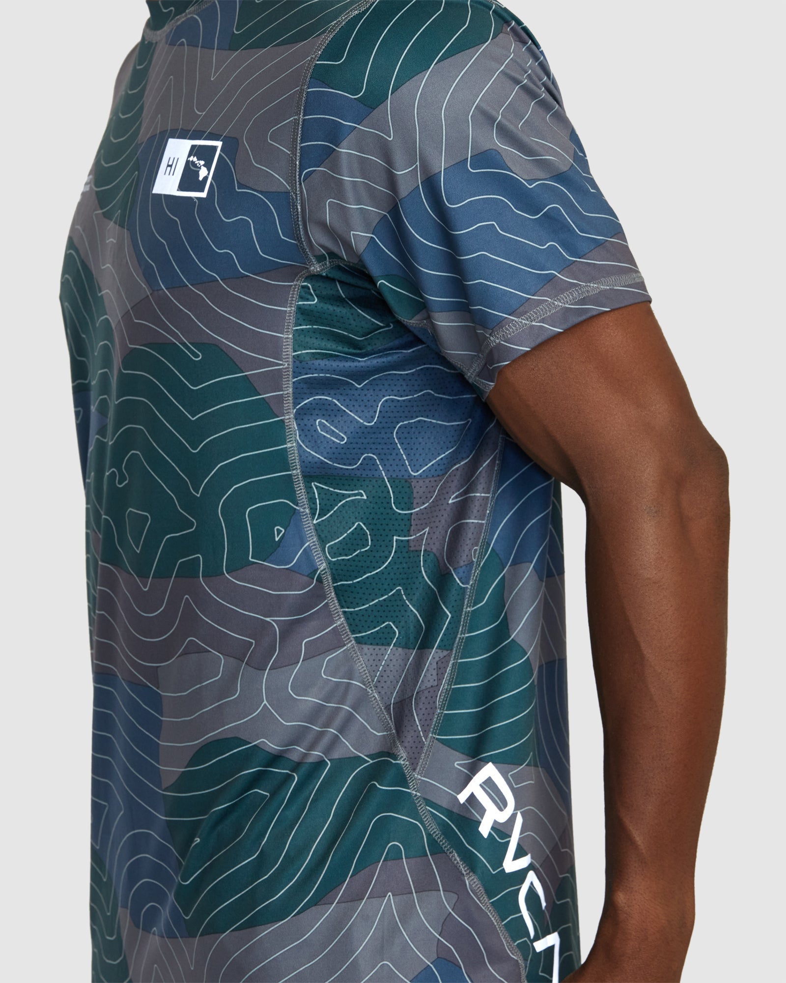Hawaii Sport Vent Short Sleeve Training Top