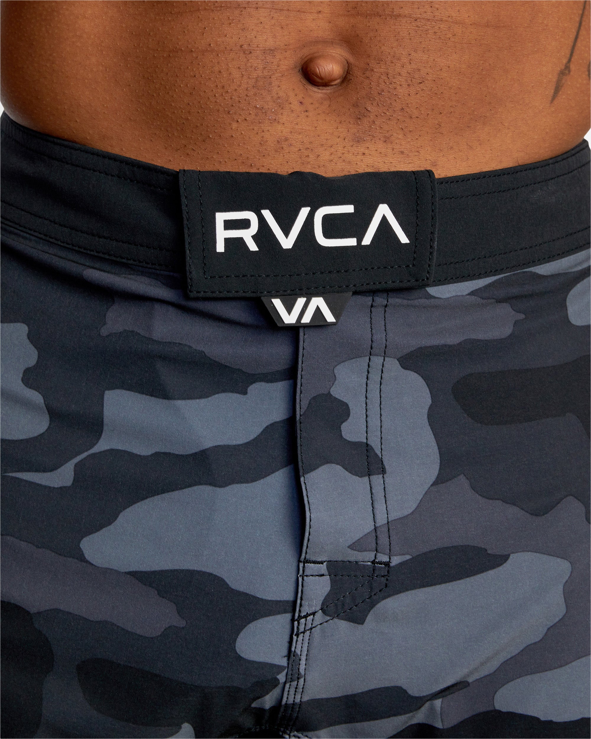 Mens Fight Scrapper 17" Walkshorts