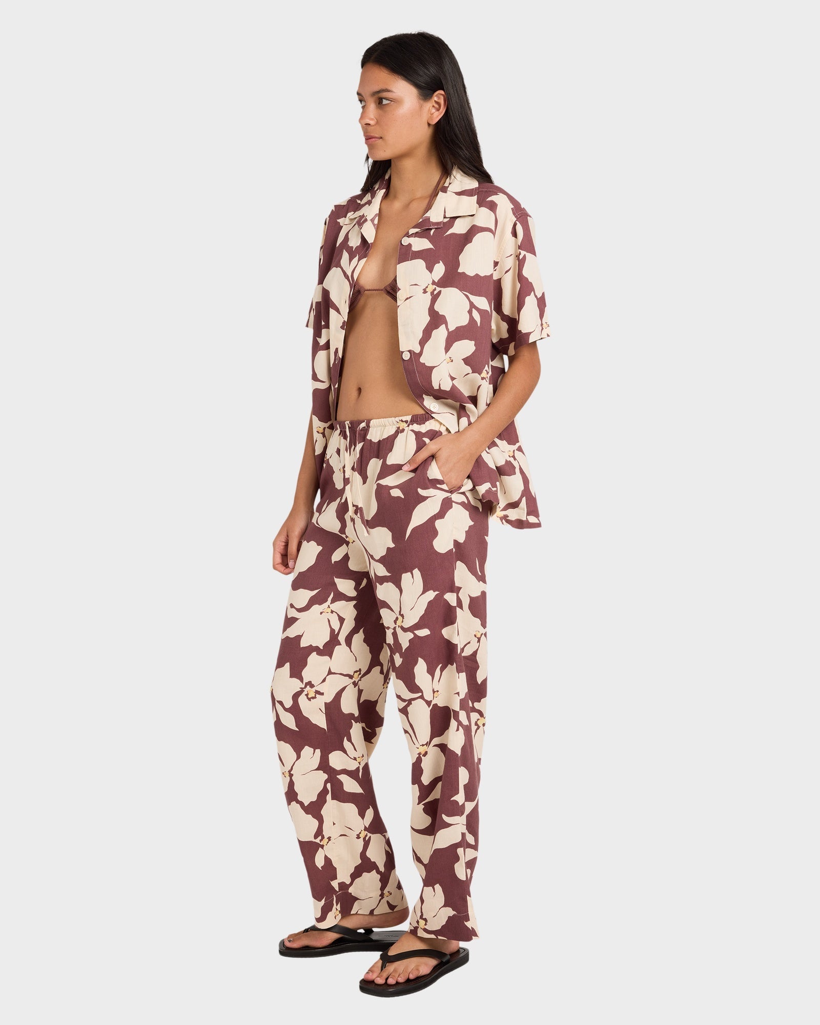 Womens Rhi Holiday Pants