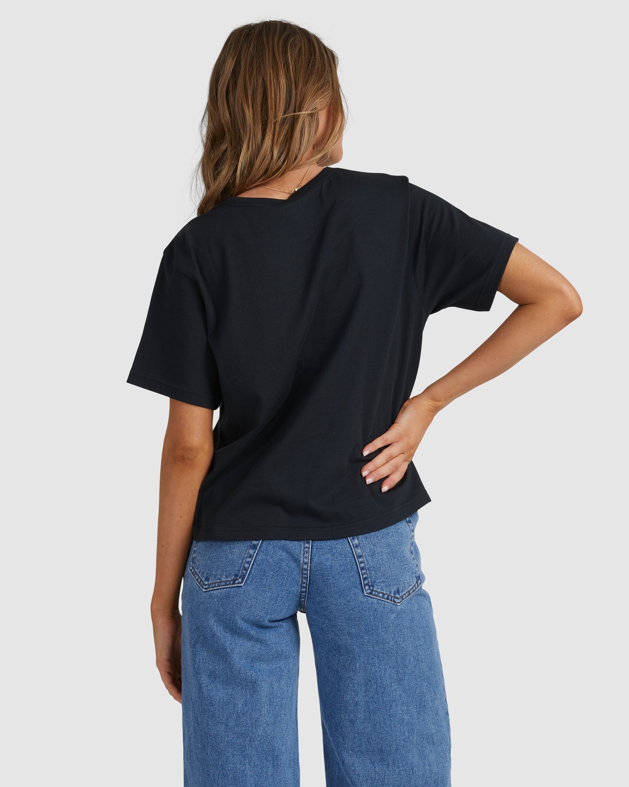 RVCA Curl Keyline Graphic T-Shirt