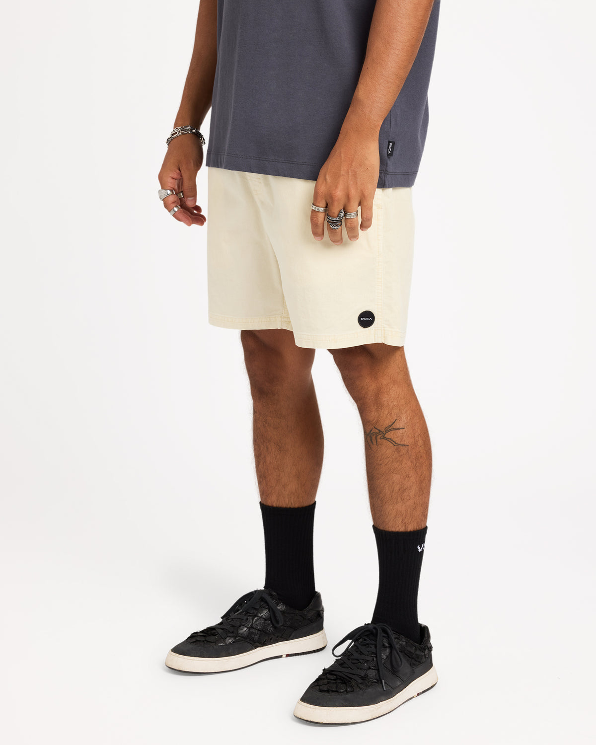 uvyws00151_rvca_nat_sd1