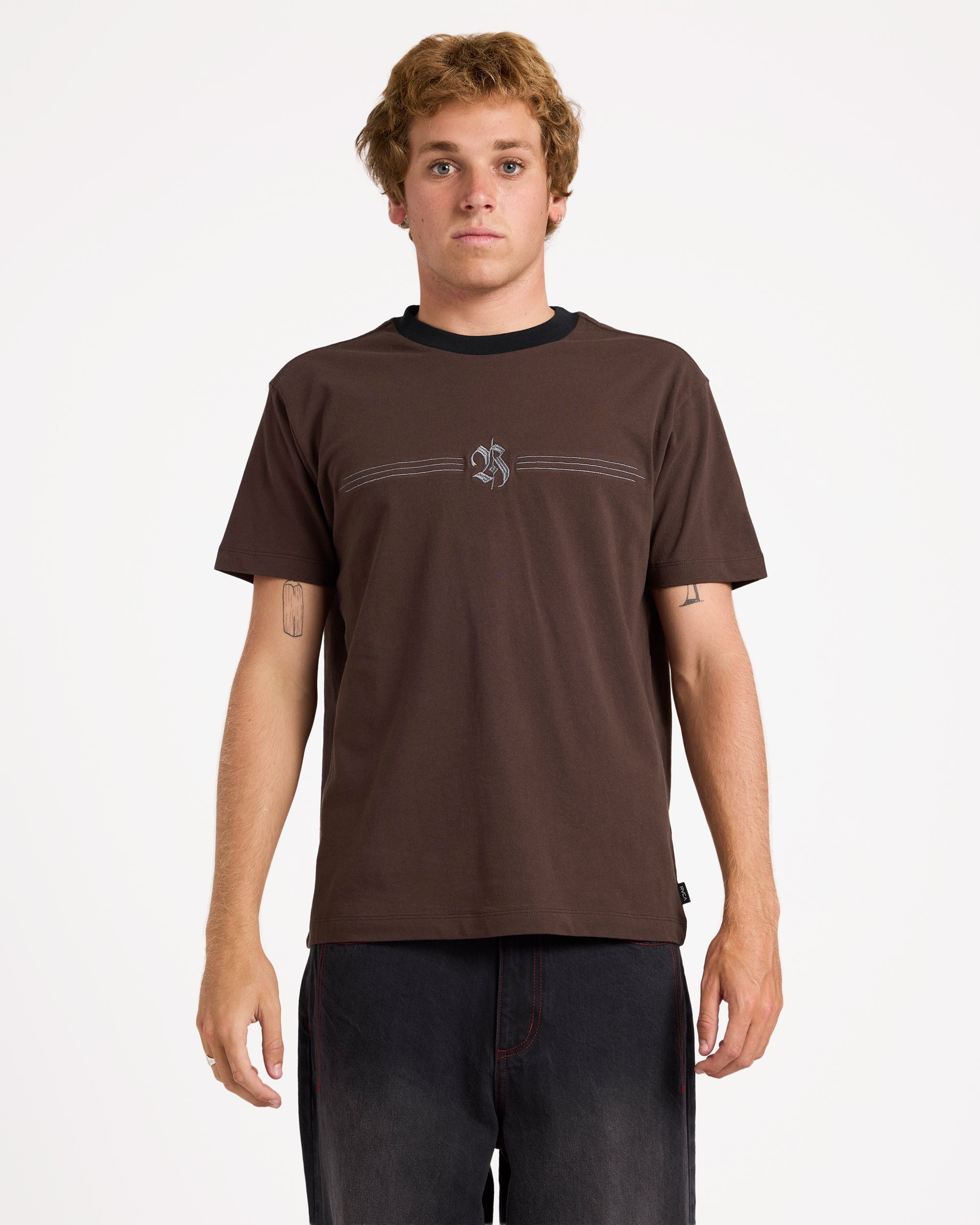 uvyzt00988_rvca_cho_frt1