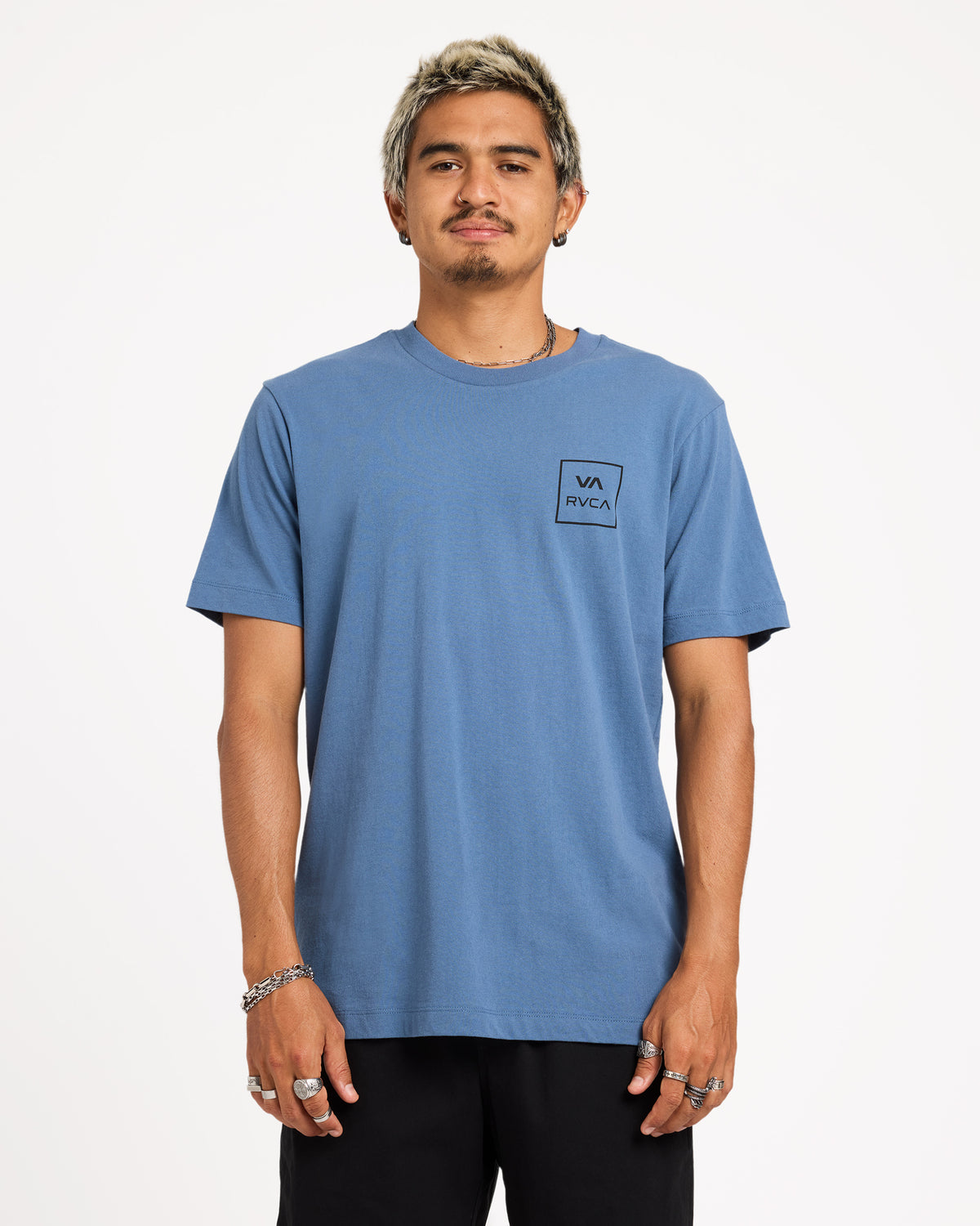 uvyzt01009_rvca_vny_frt1