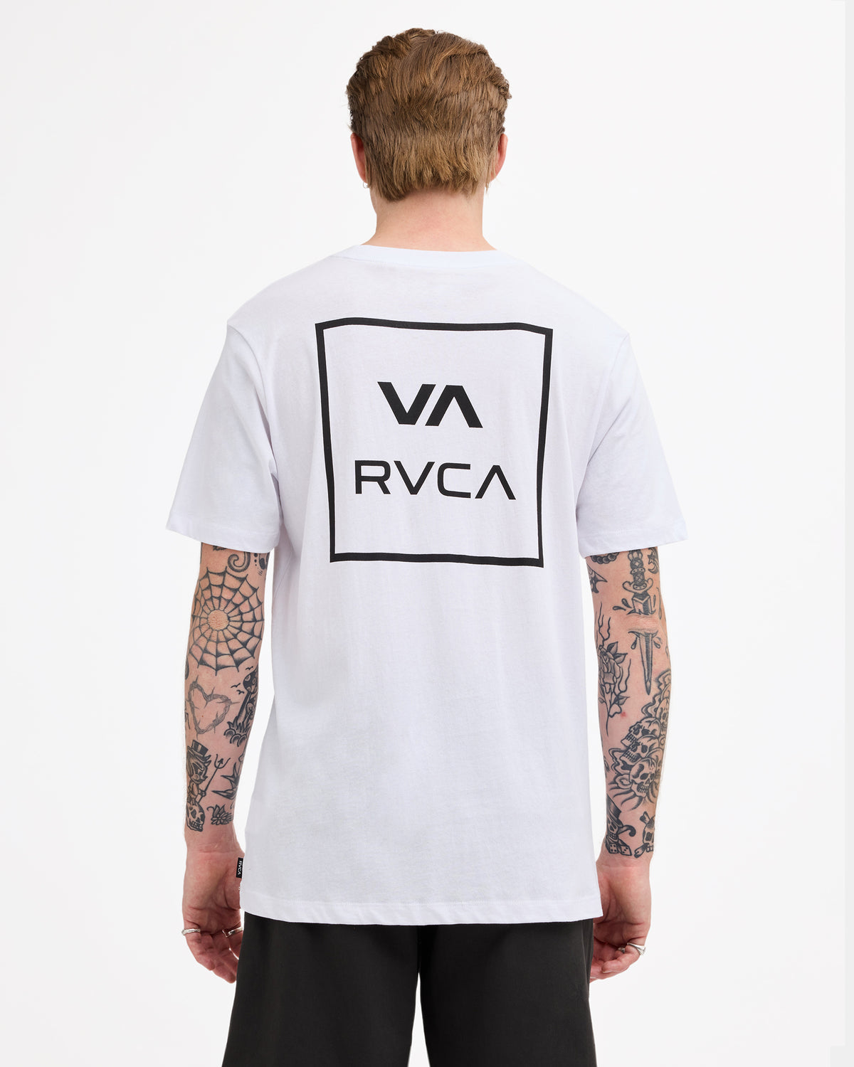 uvyzt01009_rvca_wht_bck1