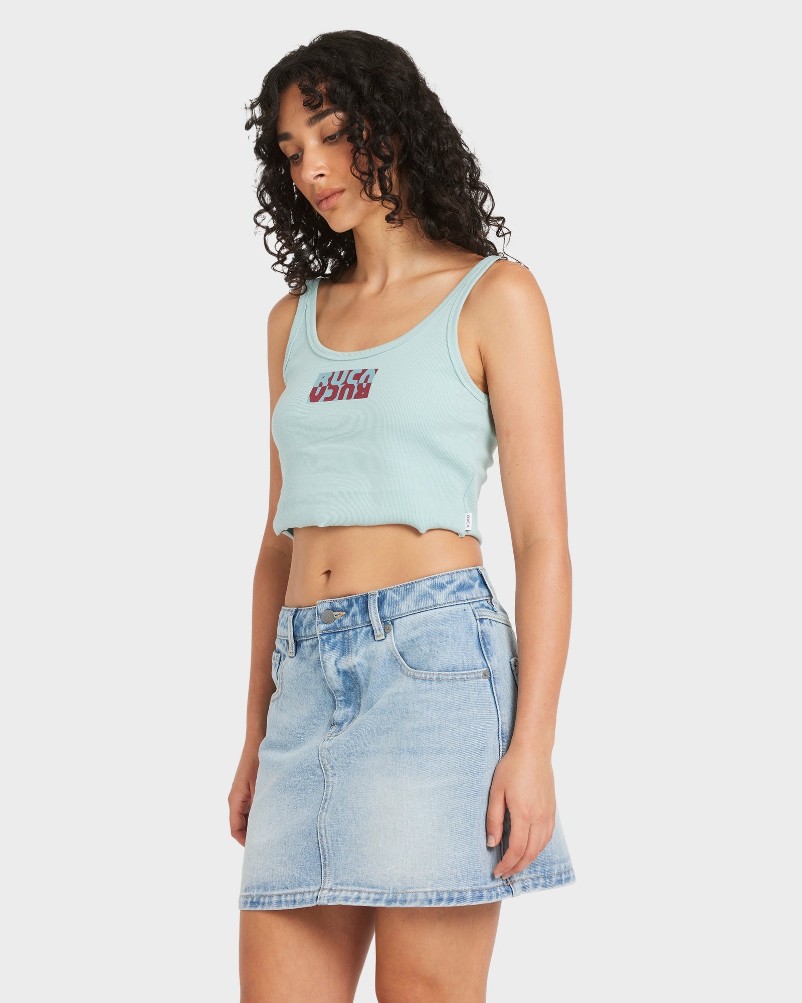 Womens Flipped Scooped Tank Top
