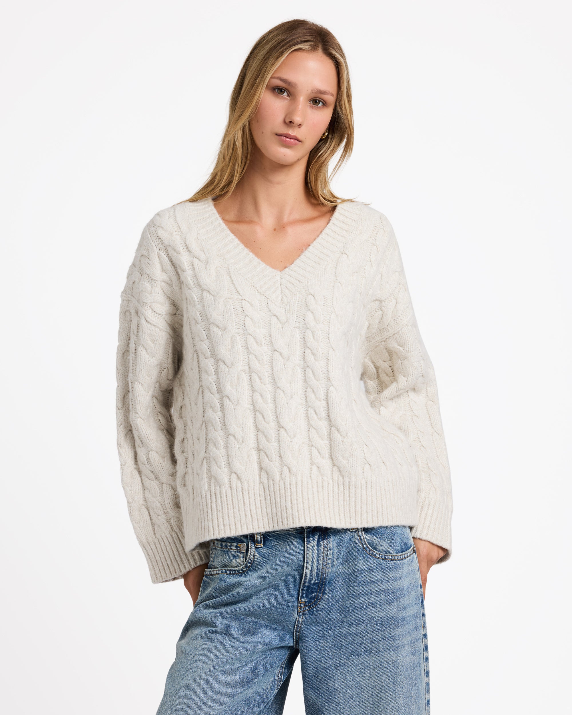 Womens Cable V Neck Sweater