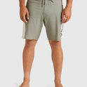 Mens Apex 2 18" Boardshorts