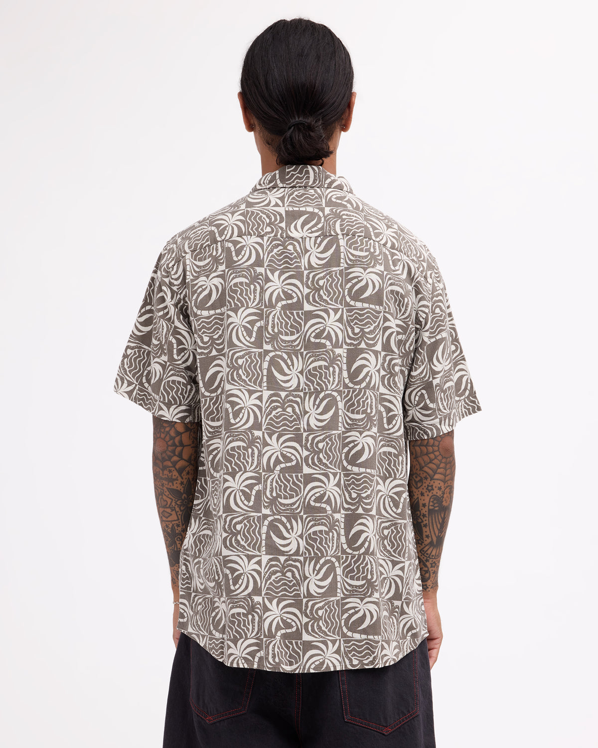 Mens Exotica Short Sleeve Shirt