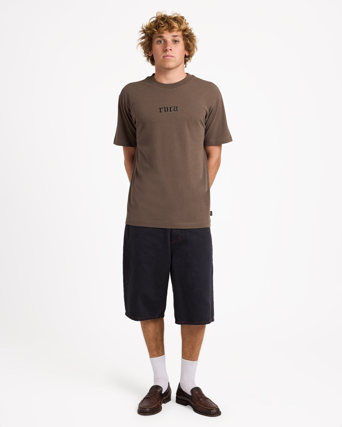uvyzt01029_rvca_cho_frt9