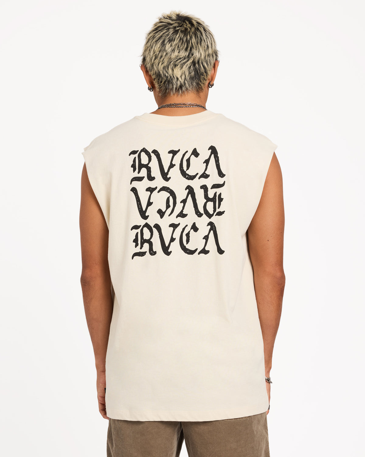 uvyzt01037_rvca_slb_bck1