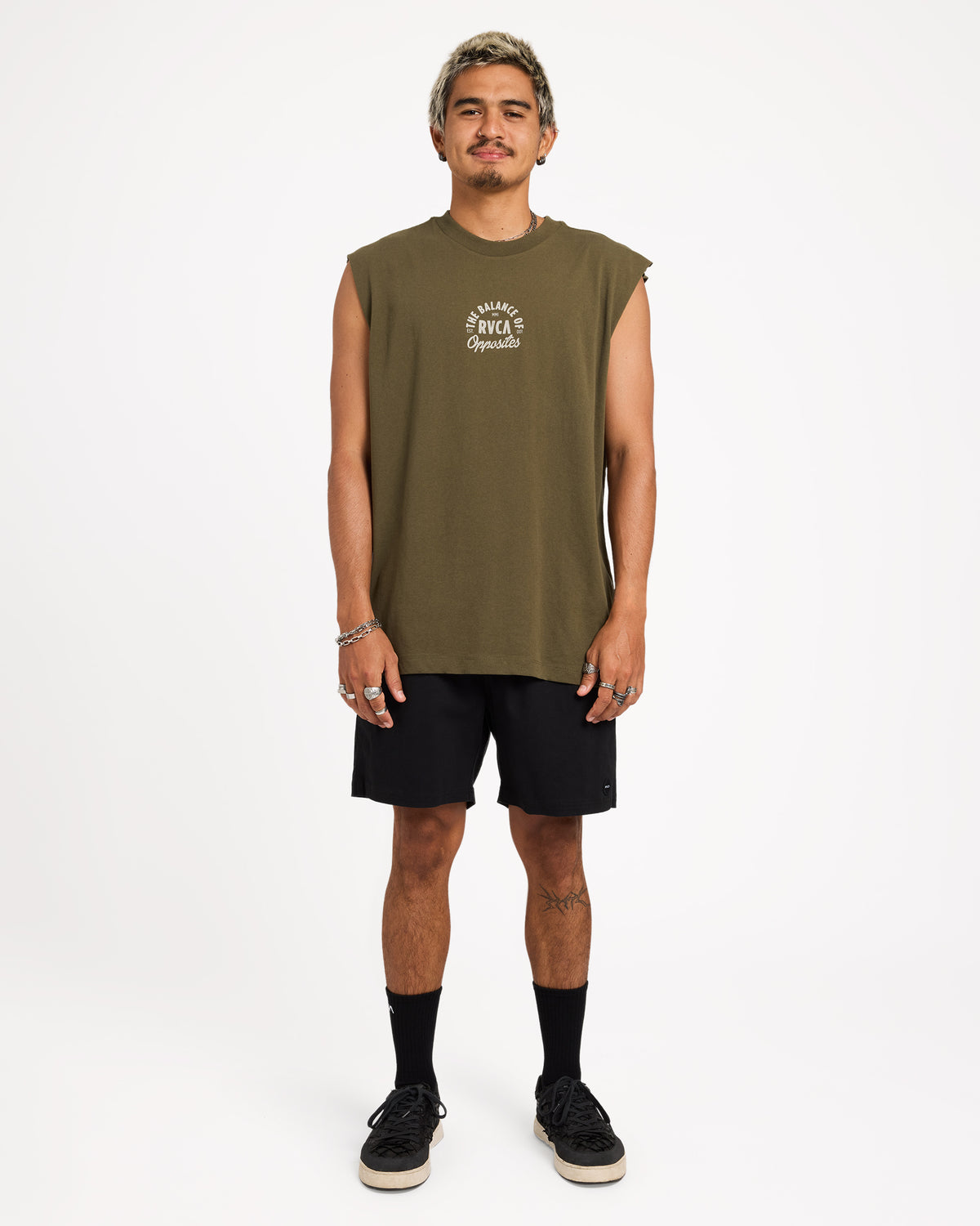 uvyzt01038_rvca_fat_frt9
