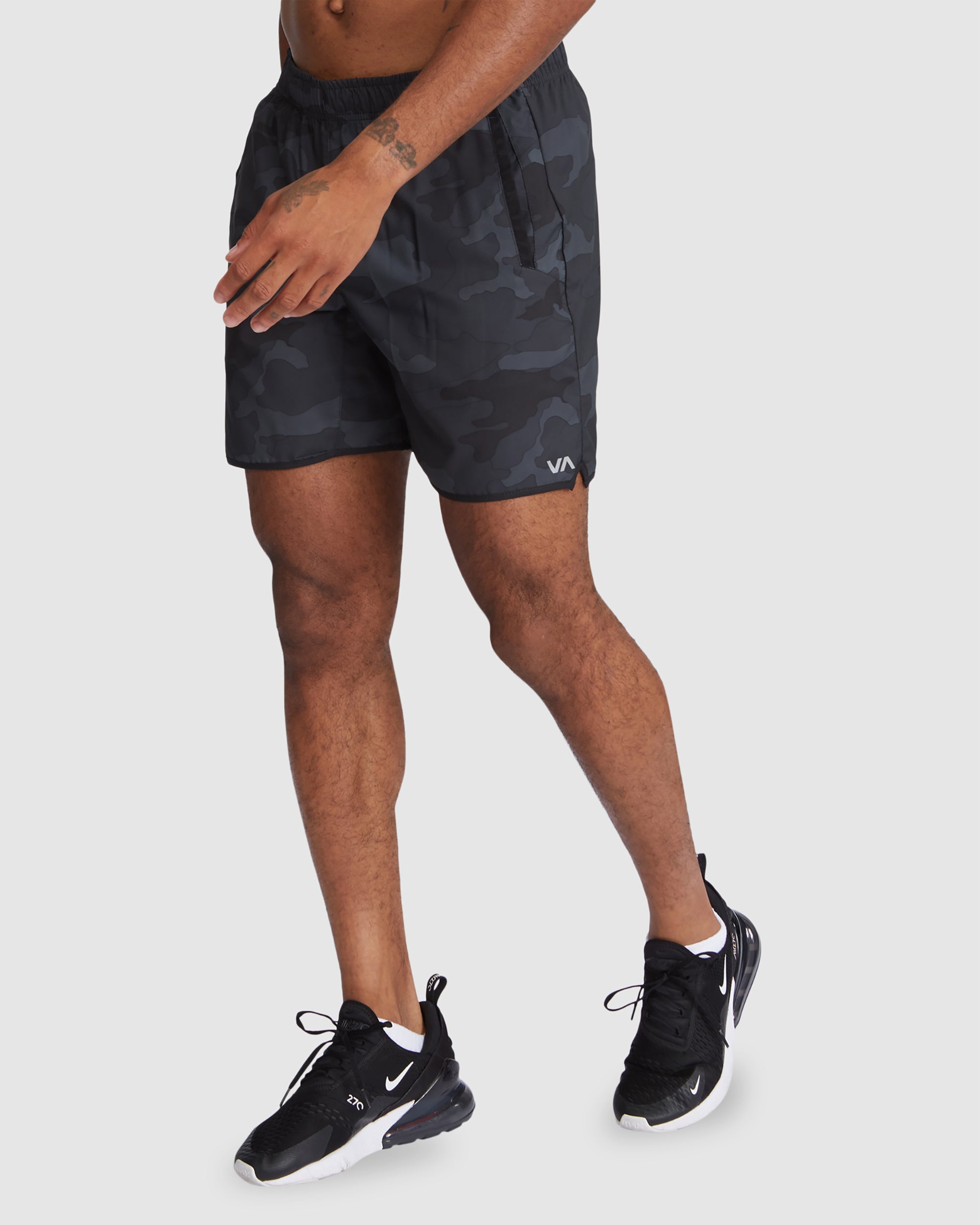 Yogger IV Elastic Shorts 17"